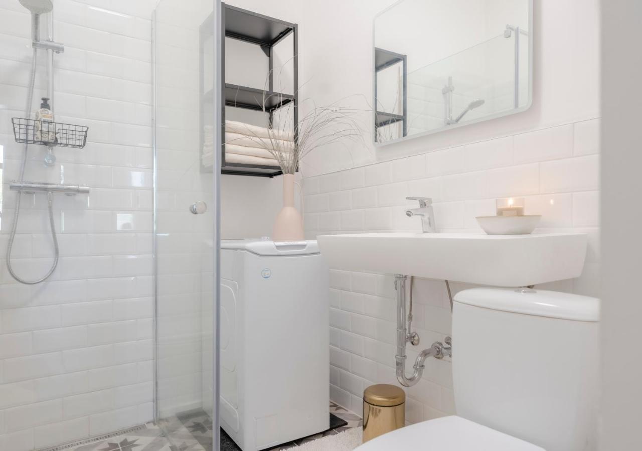 City Lounge Appartement Am Hauptbahnhof Санкт Пьолтен Екстериор снимка